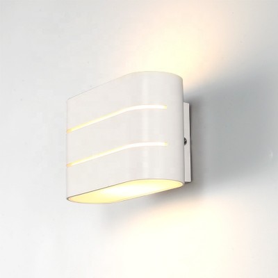 Aluminium 5W Modern Wall Plate Mounted Light LED Indoor Wall Lamp